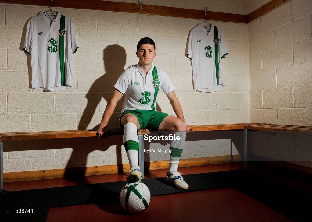 27 February 2012; Three, proud sponsors of the Republic of Ireland football team, today launches the new Umbro Republic of Ireland away jersey. Pictured wearing the new kit is Republic of Ireland player Shane Long. The Three sponsored jersey is available now and will be worn for the first time on the pitch for the Republic of Ireland’s Euro 2012 warm up friendly match against the Czech Republic on Wednesday 29th February. To celebrate the launch, Three is giving away 8 pairs of tickets to the match, just go to www.facebook.com/3Football for more details, terms and conditions and apply. Gannon Park, Malahide, Co. Dublin. Picture credit: Pat Murphy / SPORTSFILE