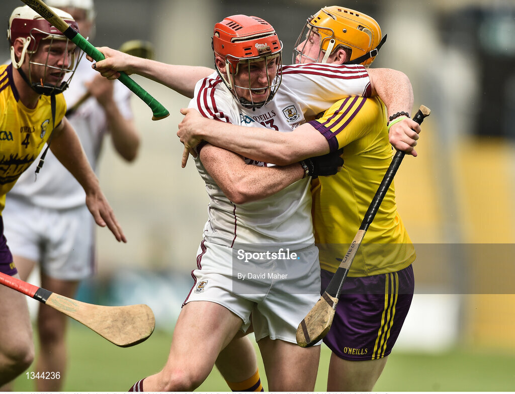 2 July 2017; Conor Whelan of Galway in action against Simon Donohoe of Wexford during the Leinster GAA Hurling Senior Championship Final match between Galway and Wexford at Croke Park in Dublin. Photo by David Maher/Sportsfile