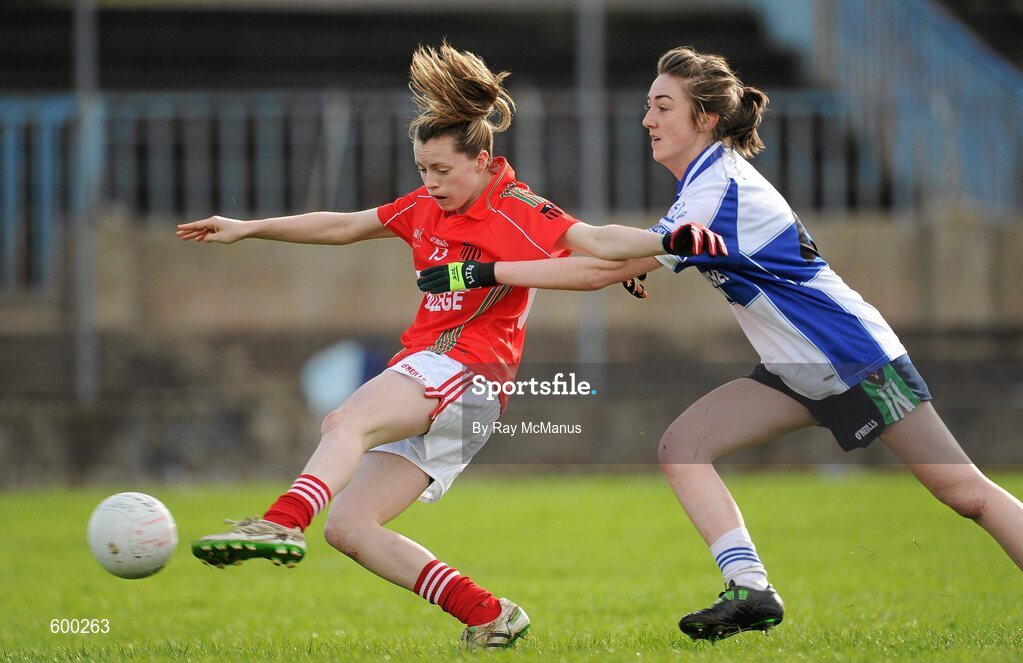 3 March 2012; Lauren Dwyer, St Leo’s, in action against Sarah Sheedy, Colaiste Ide agus Iosef. Tesco All-Ireland Post Primary Schools Senior A Semi-Final, St Leo’s, Carlow v Colaiste Ide agus Iosef, Limerick, McDonagh Park, Nenagh, Co. Tipperary. Picture credit: Ray McManus / SPORTSFILE