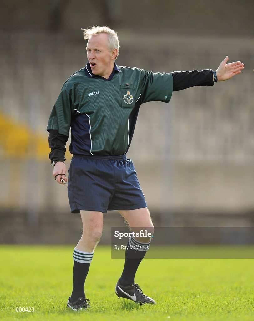 3 March 2012; Referee Michael Duffy. Tesco All-Ireland Post Primary Schools Senior A Semi-Final, St Leo’s, Carlow v Colaiste Ide agus Iosef, Limerick, McDonagh Park, Nenagh, Co. Tipperary. Picture credit: Ray McManus / SPORTSFILE