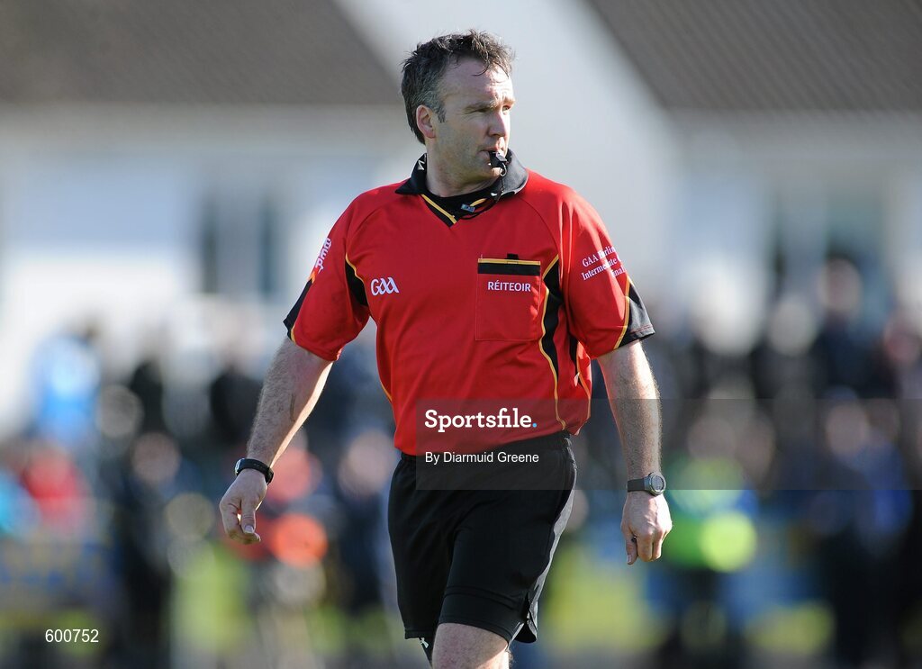 4 March 2012; Referee Diarmuid Kirwan. Waterford Crystal Cup Hurling Final, Clare v Tipperary, O'Garney Park, Sixmilebridge, Co. Clare. Picture credit: Diarmuid Greene / SPORTSFILE