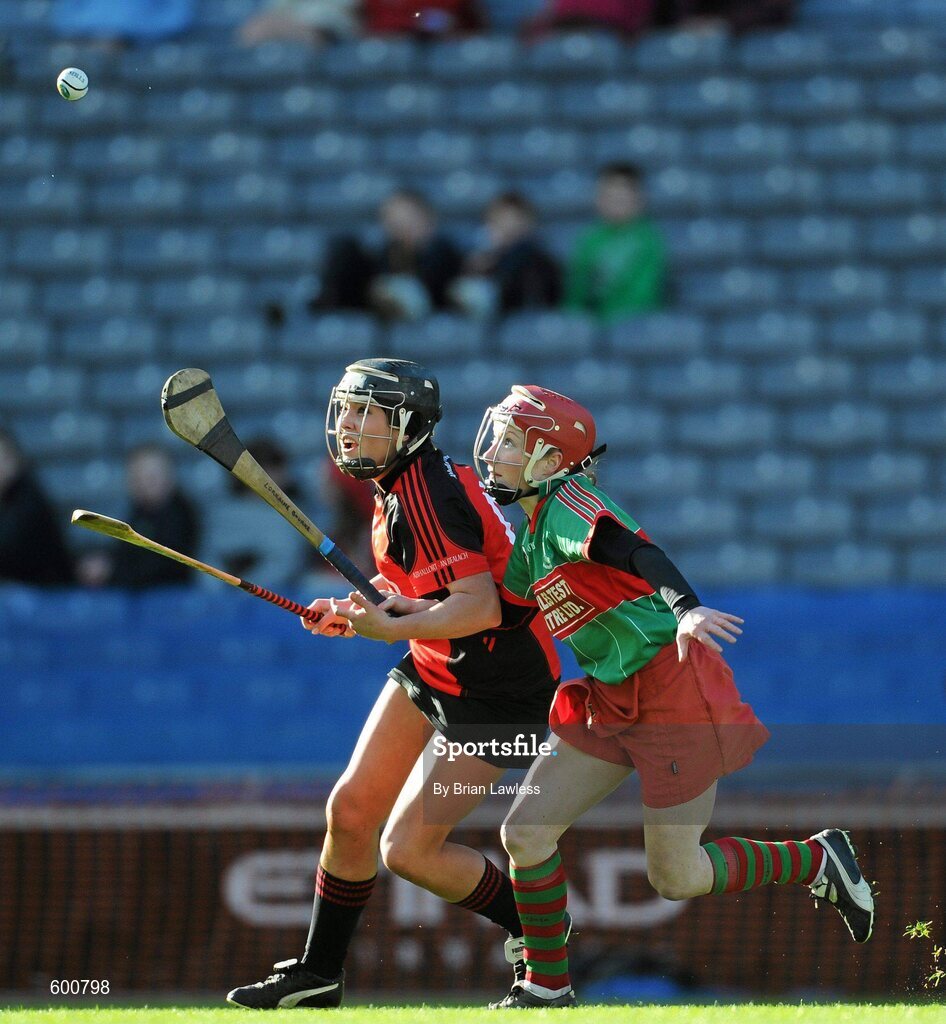 4 March 2012; Una Leacy, Oulart-the-Ballagh, in action against Lorraine Bourke, Drom/Inch. All Ireland Senior Camogie Club Championship Final 2011, Drom/Inch, Tipperary v Oulart-the-Ballagh, Wexford, Croke Park, Dublin. Picture credit: Brian Lawless / SPORTSFILE