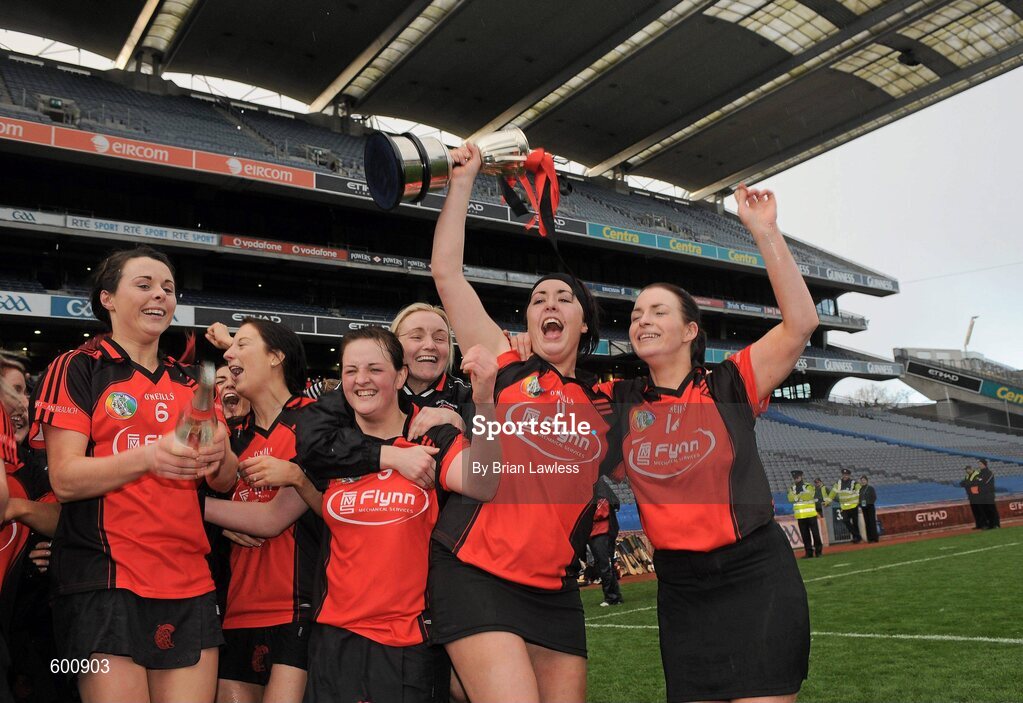 4 March 2012; Oulart-the-Ballagh captain Una Leacy, second from right, and her team-mates celebrate with the cup. All Ireland Senior Camogie Club Championship Final 2011, Drom/Inch, Tipperary v Oulart-the-Ballagh, Wexford, Croke Park, Dublin. Picture credit: Brian Lawless / SPORTSFILE