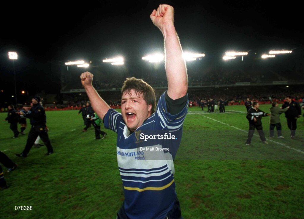 15 December 2001; Shane Byrne leinster celebrates the win over Munster. Leinster v Munster, Celtic League, Final, Lansdowne Road, Dublin. Rugby. Picture credit; Matt Browne / SPORTSFILE