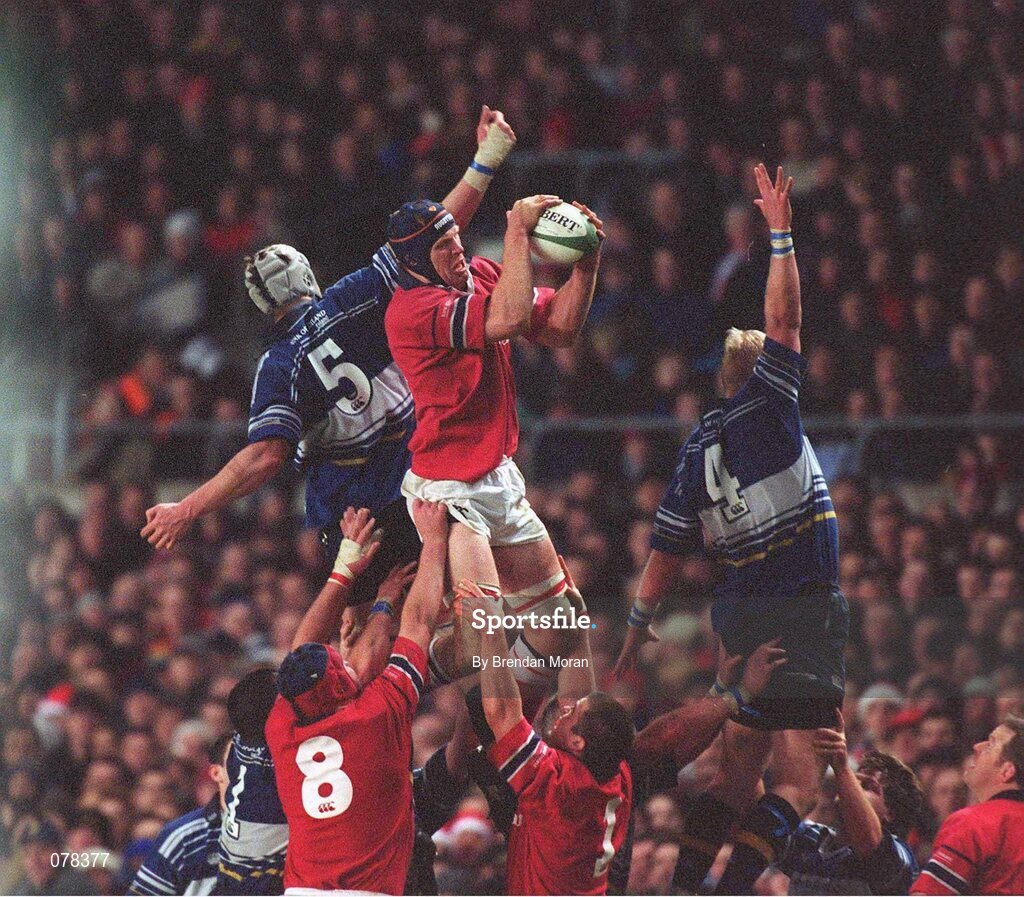 15 December 2001; Munster's Paul O'Connell wins the line out despite the effort of Leinster's  Malcolm O'Kelly (5) and Leo Cullen. Leinster v Munster, Celtic League, Final, Lansdowne Road, Dublin. Rugby. Picture credit; Brendan Moran / SPORTSFILE