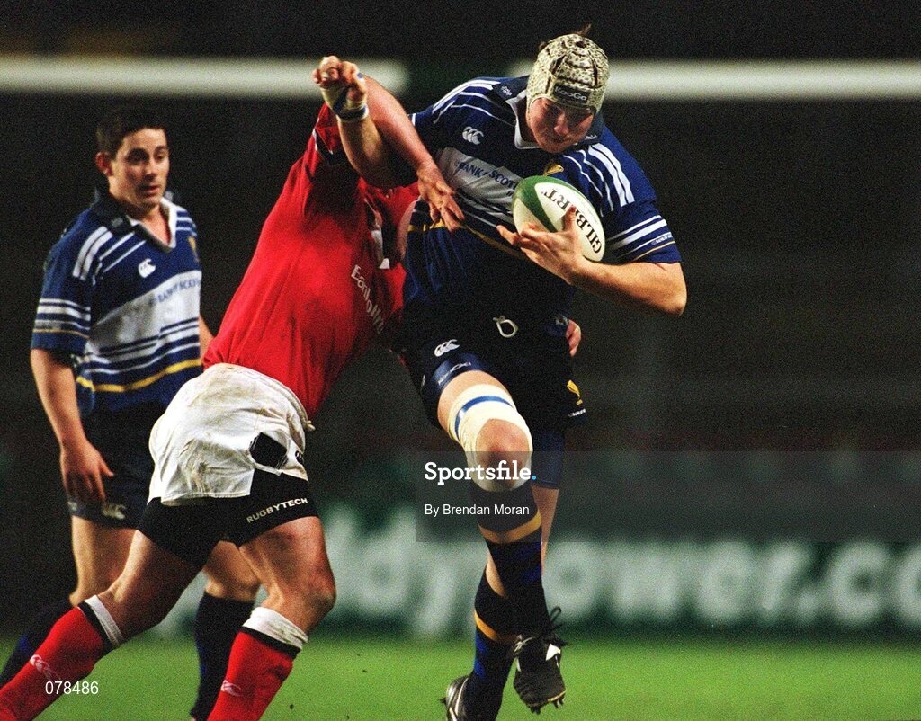 15 December 2001; Robert Casey, Leinster, in action against, Munster's Paul O'Connell. Leinster v Munster, Celtic League, Final, Lansdowne Road, Dublin. Rugby. Picture credit; Brendan Moran / SPORTSFILE