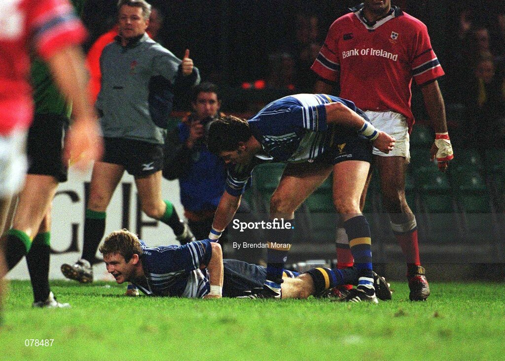 15 December 2001; Leinster's Gordon D'Arcy is congratulated on scoring his sides first try by team-mate Shane Horgan. Leinster v Munster, Celtic League, Final, Lansdowne Road, Dublin. Rugby. Picture credit; Brendan Moran / SPORTSFILE