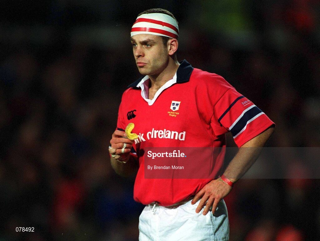 15 December 2001; Dominic Crotty, Munster. Rugby. Picture credit; Brendan Moran / SPORTSFILE