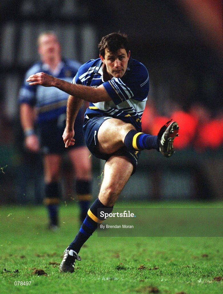 15 December 2001; Nathan Spooner, Leinster. Rugby. Picture credit; Brendan Moran / SPORTSFILE