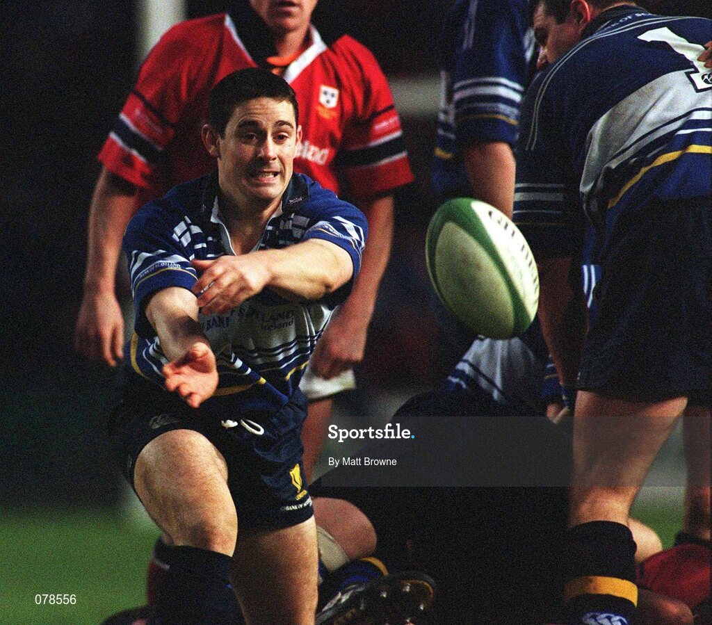 15 December 2001; Brian O'Meara, Leinster. Rugby. Picture credit; Matt Browne / SPORTSFILE