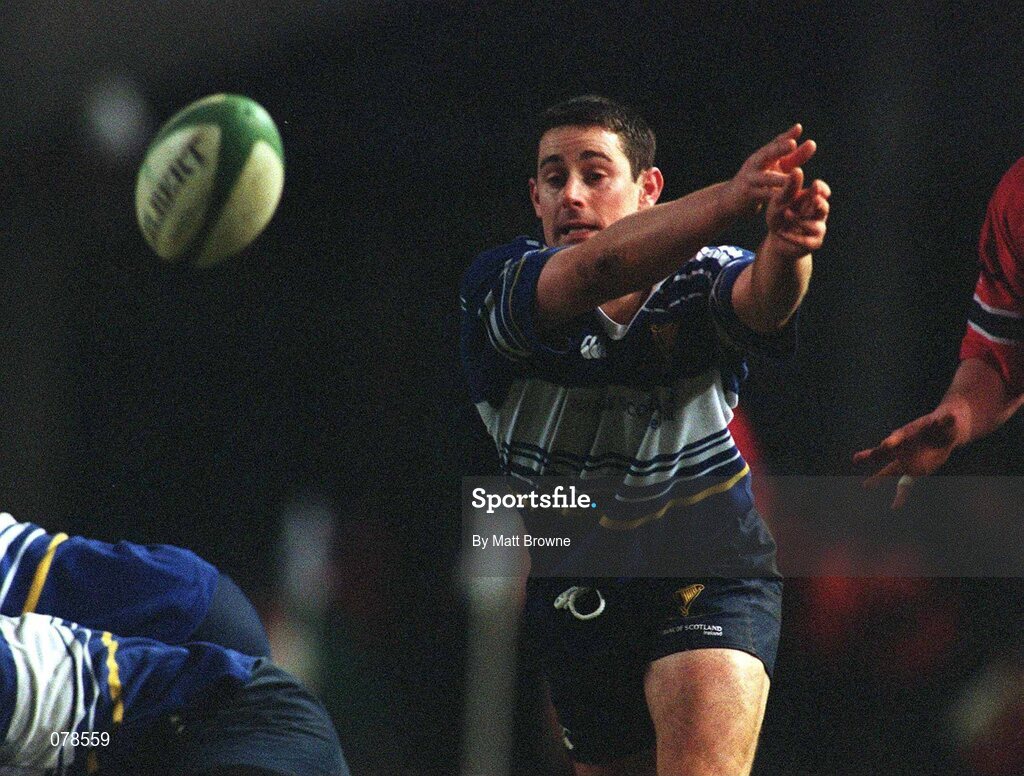 15 December 2001; Brian O'Meara, Leinster. Rugby. Picture credit; Matt Browne / SPORTSFILE