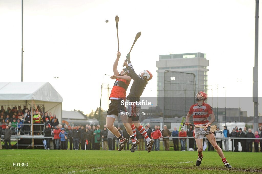 3 March 2012; Robert White, UCC, in action against Kevin Roche, CIT. Irish Daily Mail Fitzgibbon Cup Final, University College Cork v Cork Institute of Technology, Mardyke Arena, Cork. Picture credit: Diarmuid Greene / SPORTSFILE