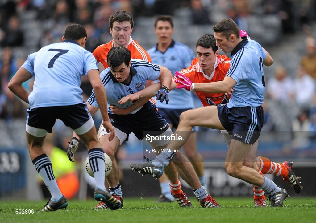 11 March 2012; Michael Darragh McAuley, Dublin, supported by Caig Dias, 7, and Darren Daly, in action  against Caolan Rafferty and Aidan Fosker, Armagh. Allianz Football League Division 1, Round 4, Dublin v Armagh, Croke Park, Dublin. Picture credit: Ray McManus / SPORTSFILE