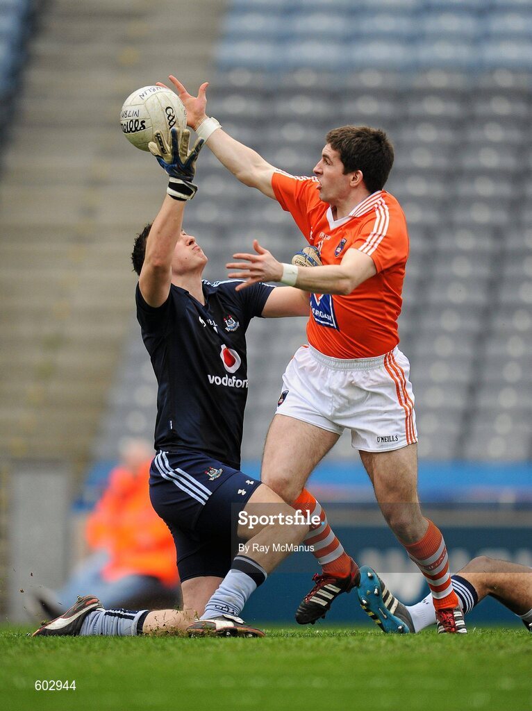 11 March 2012; Brian Mallon, Armagh, puts the Dublin goalkeeper Michael Savage under pressure. Allianz Football League Division 1, Round 4, Dublin v Armagh, Croke Park, Dublin. Picture credit: Ray McManus / SPORTSFILE