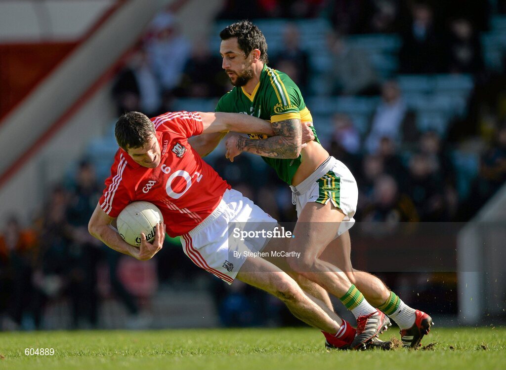 18 March 2012; Graham Canty, Cork, in action against Paul Galvin, Kerry. Allianz Football League, Division 1, Round 5, Cork v Kerry, Pairc Ui Chaoimh, Cork. Picture credit: Stephen McCarthy / SPORTSFILE