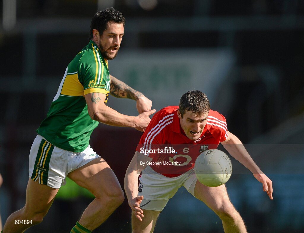 18 March 2012; Graham Canty, Cork, in action against Paul Galvin, Kerry. Allianz Football League, Division 1, Round 5, Cork v Kerry, Pairc Ui Chaoimh, Cork. Picture credit: Stephen McCarthy / SPORTSFILE