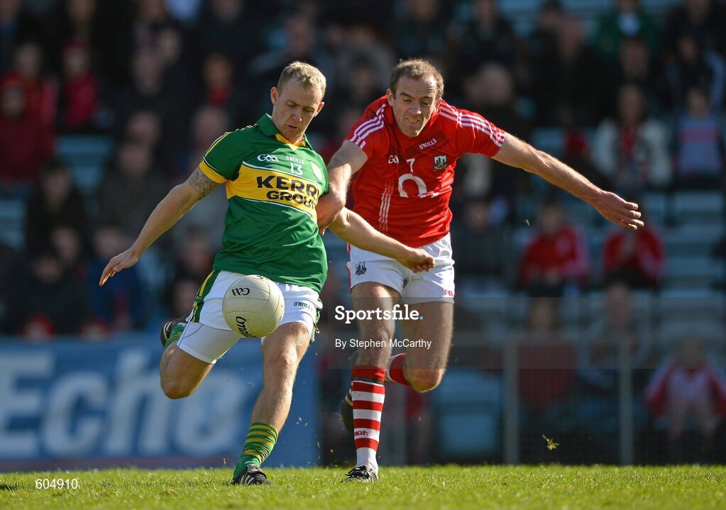 18 March 2012; Barry John Keane, Kerry, in action against Paudie Kissane, Cork. Allianz Football League, Division 1, Round 5, Cork v Kerry, Pairc Ui Chaoimh, Cork. Picture credit: Stephen McCarthy / SPORTSFILE