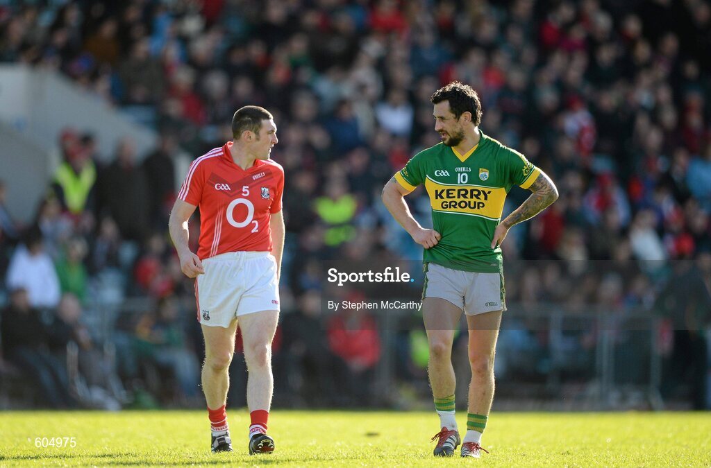 18 March 2012; Noel O'Leary, Cork, and Paul Galvin, Kerry, during the game. Allianz Football League, Division 1, Round 5, Cork v Kerry, Pairc Ui Chaoimh, Cork. Picture credit: Stephen McCarthy / SPORTSFILE