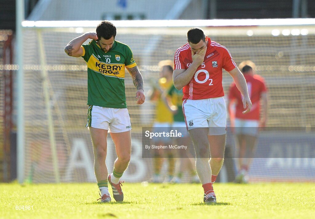 18 March 2012; Noel O'Leary, Cork, and Paul Galvin, Kerry, following an altercation during the game. Allianz Football League, Division 1, Round 5, Cork v Kerry, Pairc Ui Chaoimh, Cork. Picture credit: Stephen McCarthy / SPORTSFILE