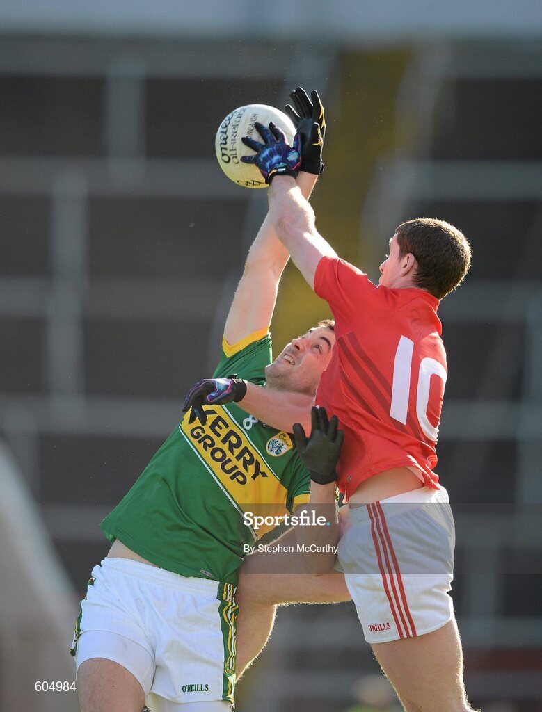 18 March 2012; Fintan Gould, Cork, in action against Anthony Maher, Kerry. Allianz Football League, Division 1, Round 5, Cork v Kerry, Pairc Ui Chaoimh, Cork. Picture credit: Stephen McCarthy / SPORTSFILE