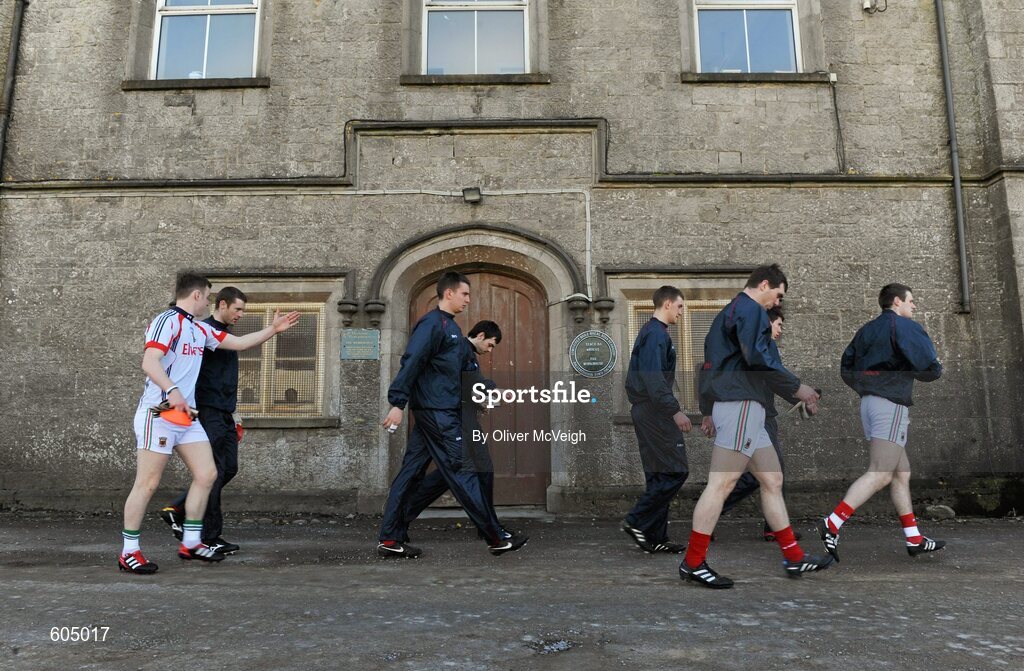 18 March 2012; The Mayo team go past the Ballyshannon workhouse on their way to the team warm up. Allianz Football League, Division 1, Round 5, Donegal v Mayo, Fr. Tierney Park, Ballyshannon, Donegal. Picture credit: Oliver McVeigh / SPORTSFILE