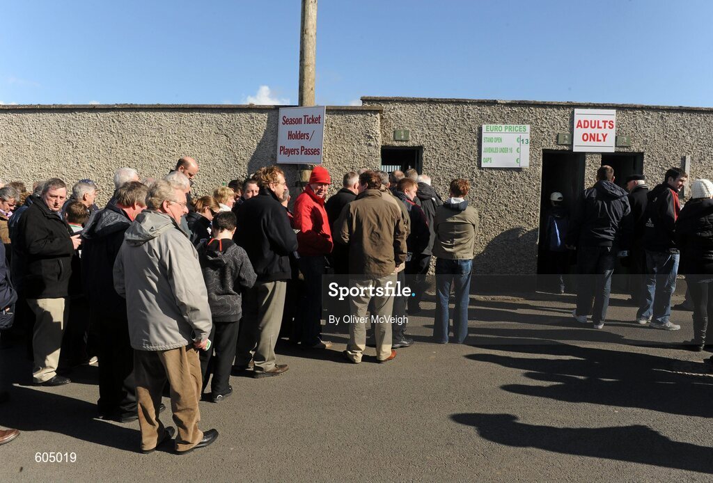 18 March 2012; A general view of the queue at the season ticket turnstile beofre the game. Allianz Football League, Division 1, Round 5, Donegal v Mayo, Fr. Tierney Park, Ballyshannon, Donegal. Picture credit: Oliver McVeigh / SPORTSFILE