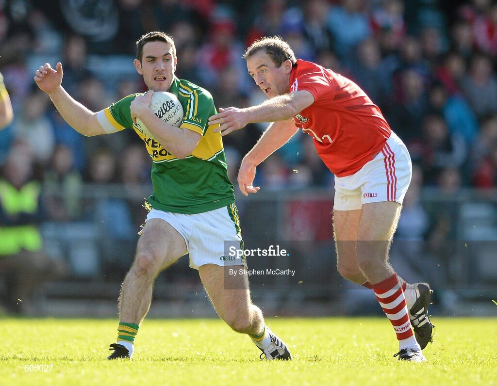 18 March 2012; Declan O'Sullivan, Kerry, in action against Paudie Kissane, Cork. Allianz Football League, Division 1, Round 5, Cork v Kerry, Pairc Ui Chaoimh, Cork. Picture credit: Stephen McCarthy / SPORTSFILE