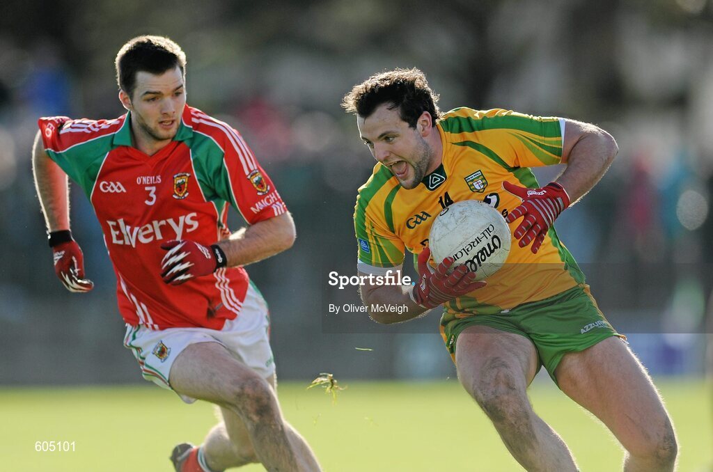 18 March 2012; Michael Murphy, Donegal, in action against Ger Cafferkey, Mayo. Allianz Football League, Division 1, Round 5, Donegal v Mayo, Fr. Tierney Park, Ballyshannon, Donegal. Picture credit: Oliver McVeigh / SPORTSFILE
