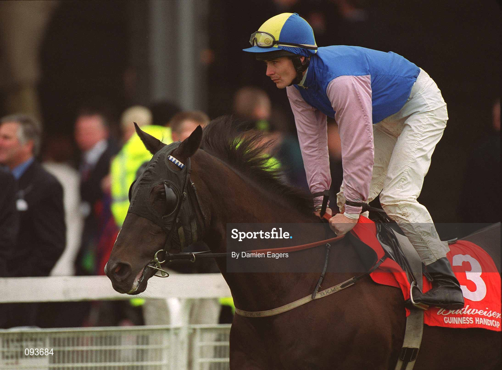 30 June 2002; Tarry Flynn, with Pat Smullen up, at The Curragh Racecourse in Kildare. Photo by Damien Eagers/Sportsfile
