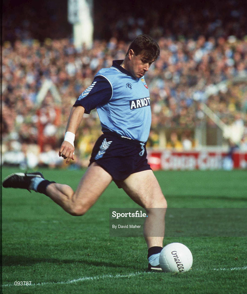 20 September 1992; Charlie Redmond of Dublin during the All-Ireland Senior Football Championship Final between Dublin and Donegal at Croke Park in Dublin. Photo by David Maher/Sportsfile