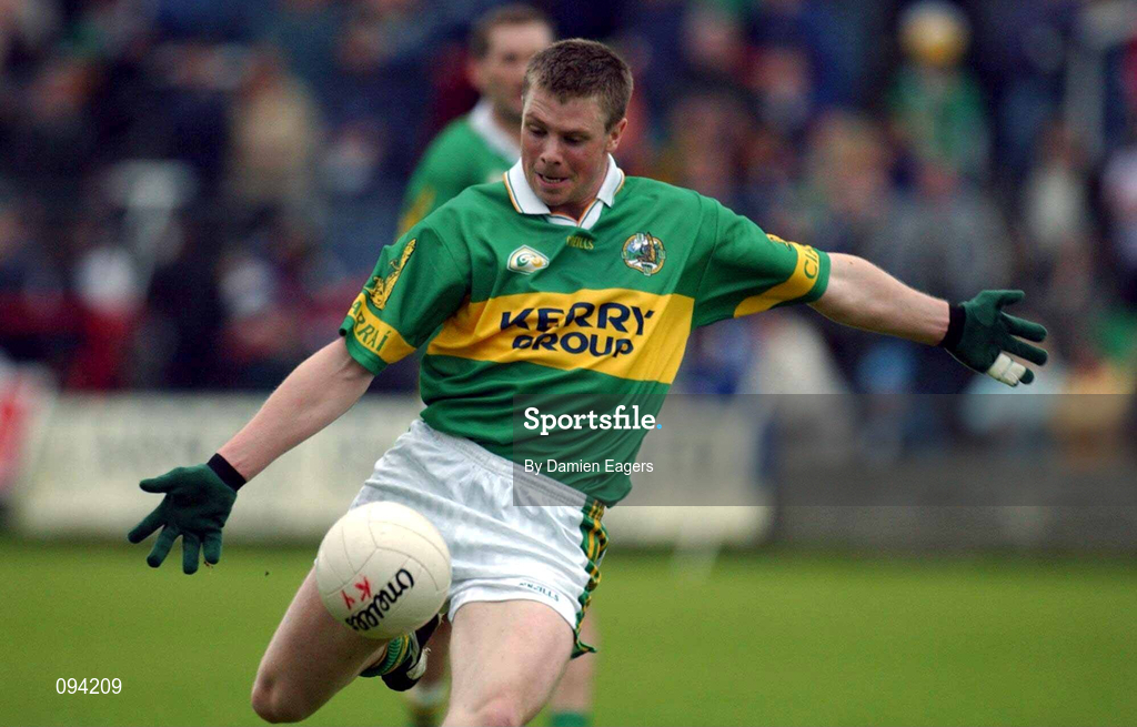 7 July 2002; Tomas Ó Sé of Kerry during the All-Ireland Senior Football Championship Qualifier Round 3 match between Kerry and Fermanagh at O'Moore Park in Portlaoise, Laois. Photo by Damien Eagers/Sportsfile