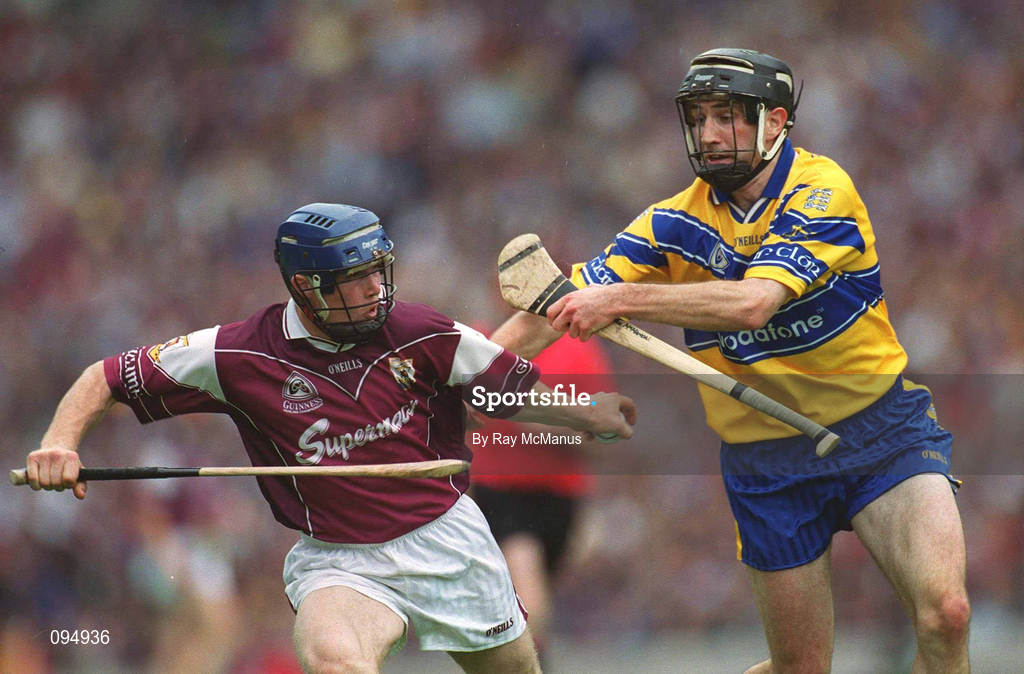 28 July 2002; Liam Hodgins of Galway in action against Sean McMahon of Clare during the Guinness All-Ireland Senior Hurling Championship Quarter-Final match between Clare and Galway at Croke Park. Photo by Ray McManus/Sportsfile