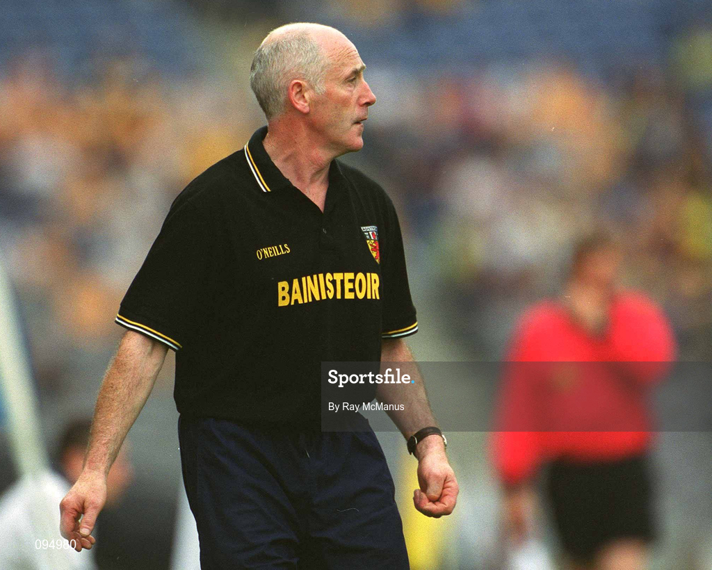 28 July 2002; Antrim manager Dinny Cahill during the All-Ireland Senior Hurling Championship Quarter-Final match between Antrim and Tipperary at Croke Park in Dublin. Photo by Ray McManus/Sportsfile
