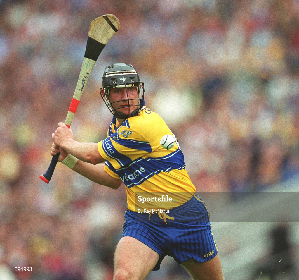 28 July 2002; Tony Carmody of Clare during the Guinness All-Ireland Senior Hurling Championship Quarter-Final match between Clare and Galway at Croke Park. Photo by Ray McManus/Sportsfile