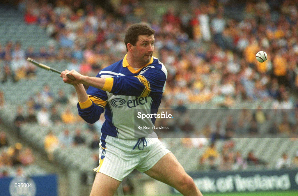 28 July 2002; Brendan Cummins of Tipperary during the All-Ireland Senior Hurling Championship Quarter-Final match between Antrim and Tipperary at Croke Park in Dublin. Photo by Brian Lawless/Sportsfile