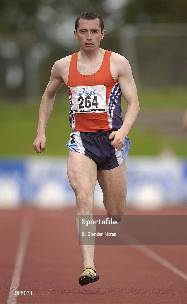 13 July 2002; Gary Ryan of Nenagh AC in action during the Men's 200m heats at the AAI National Track and Field Championships at the Morton Stadium in Santry, Dublin. Photo by Brendan Moran/Sportsfile