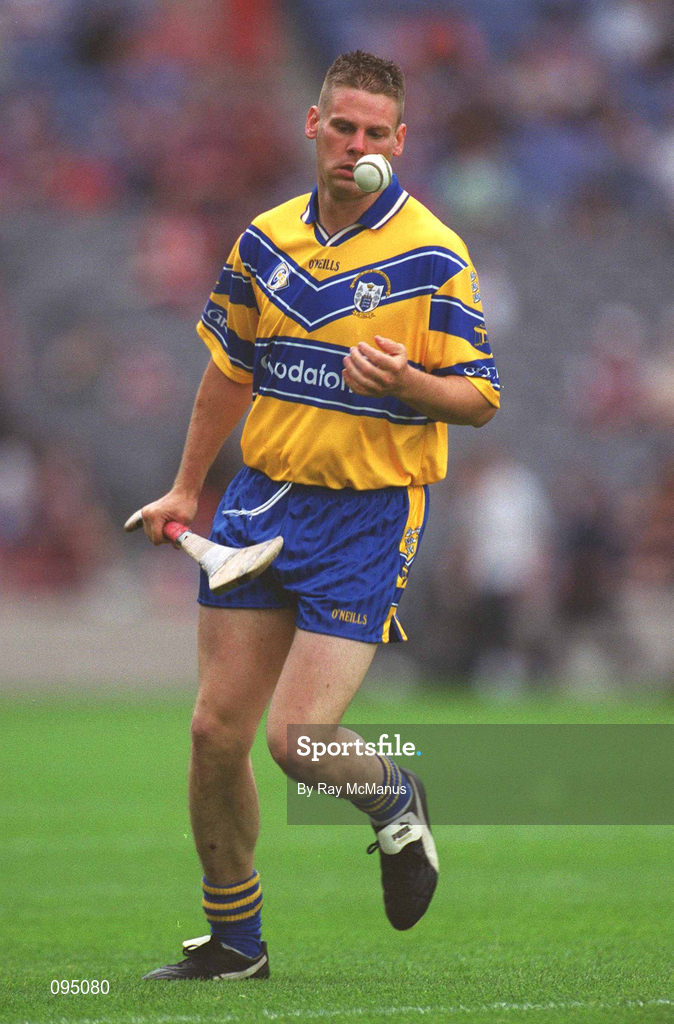 28 July 2002; John Reddan of Clare during the Guinness All-Ireland Senior Hurling Championship Quarter-Final match between Clare and Galway at Croke Park. Photo by Ray McManus/Sportsfile