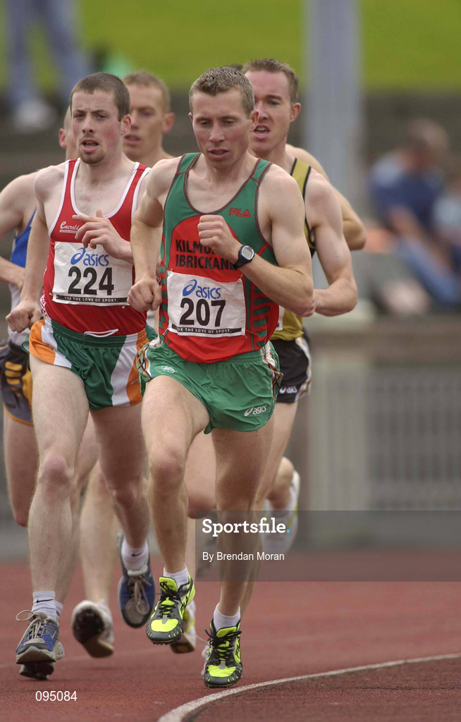 13 July 2002; Seamus Power of Kilmurray / Ibrickane AC, 207, leads the field during the Men's 10000m Final at the AAI National Track and Field Championships at the Morton Stadium in Santry, Dublin. Photo by Brendan Moran/Sportsfile