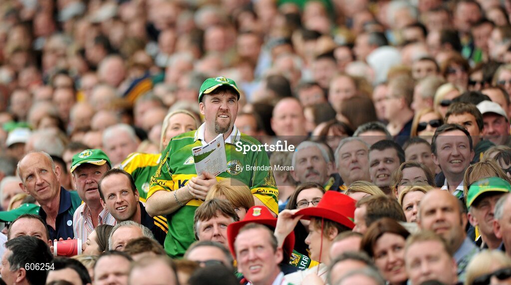 21 August 2011; Supporters watch the big screen during the game GAA Football All-Ireland Senior Championship Semi-Final, Mayo v Kerry, Croke Park, Dublin. Picture credit: Brendan Moran / SPORTSFILE