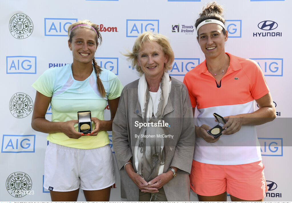 28 July 2017; Helen Shields, President of Fitzwilliam Lawn Tennis Club, with Giorgia Marchetti of Italy, left, and Rosalie van der Hoek of the Netherlands after winning the ladies doubles final between Giorgia Marchetti of Italy & Rosalie van der Hoek of the Netherlands and Emily Appleton of Great Britain & Quinn Gleason of USA during the AIG Irish Open Tennis Championships at Fitzwilliam Lawn Tennis Club in Dublin. Photo by Stephen McCarthy/Sportsfile