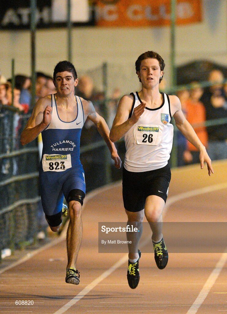 31 March 2012; Irwan Zak, Sligo AC, Co. Sligo, on his way to winning the Boys Under 17 200m Final from eventual second place Dean Power, Tullamore Harriers AC, Co. Offaly, during the Woodie’s DIY AAI Juvenile Indoor Championships of Ireland. Nenagh Indoor Arena, Nenagh, Co. Tipperary. Picture credit: Matt Browne / SPORTSFILE