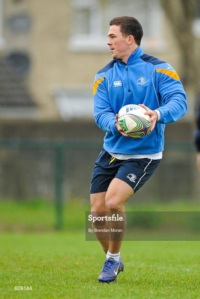 2 April 2012; Leinster's Eoin O'Malley in action during squad training ahead of their side's Heineken Cup Quarter-Final game against Cardiff Blues on Saturday. Leinster Rugby Squad Training. UCD, Belfield, Dublin. Picture credit: Brendan Moran / SPORTSFILE