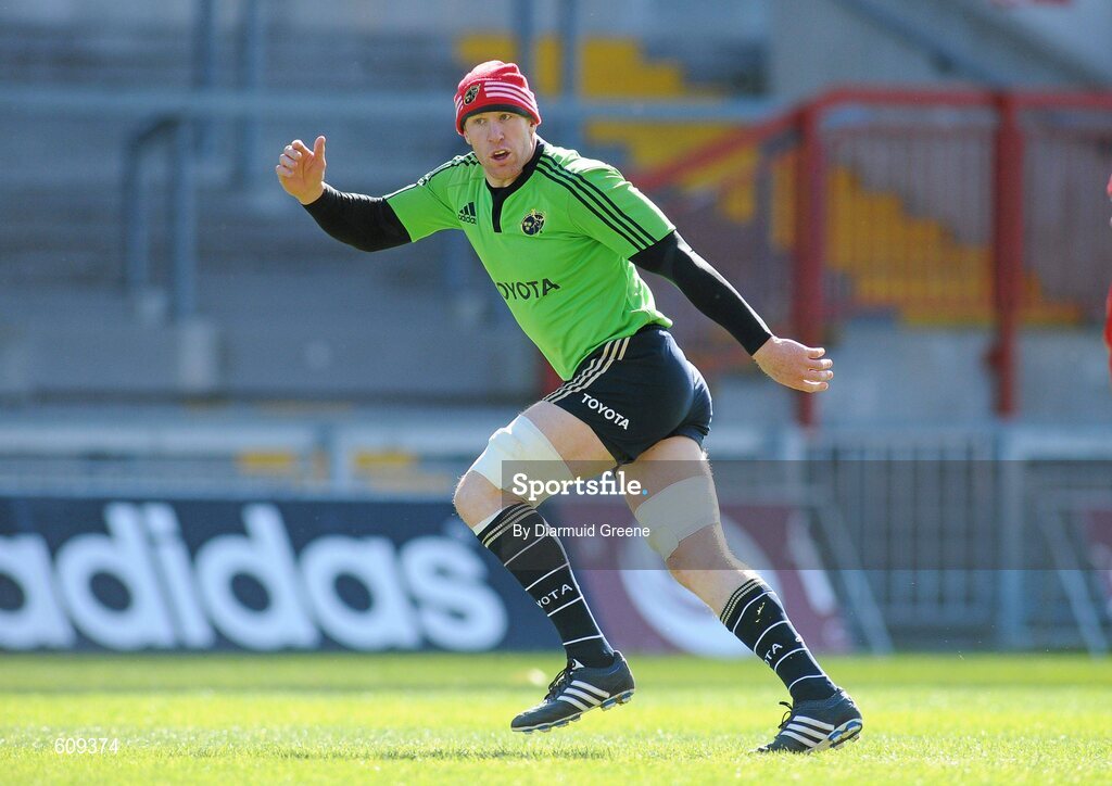4 April 2012; Munster's Paul O'Connell in action during squad training ahead of their Heineken Cup Quarter-Final game against Ulster on Sunday. Munster Rugby Squad Training, Thomond Park, Limerick. Picture credit: Diarmuid Greene / SPORTSFILE