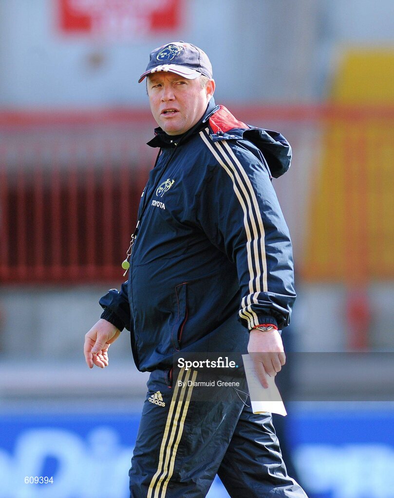 4 April 2012; Munster head coach Tony McGahan during squad training ahead of their Heineken Cup Quarter-Final game against Ulster on Sunday. Munster Rugby Squad Training, Thomond Park, Limerick. Picture credit: Diarmuid Greene / SPORTSFILE