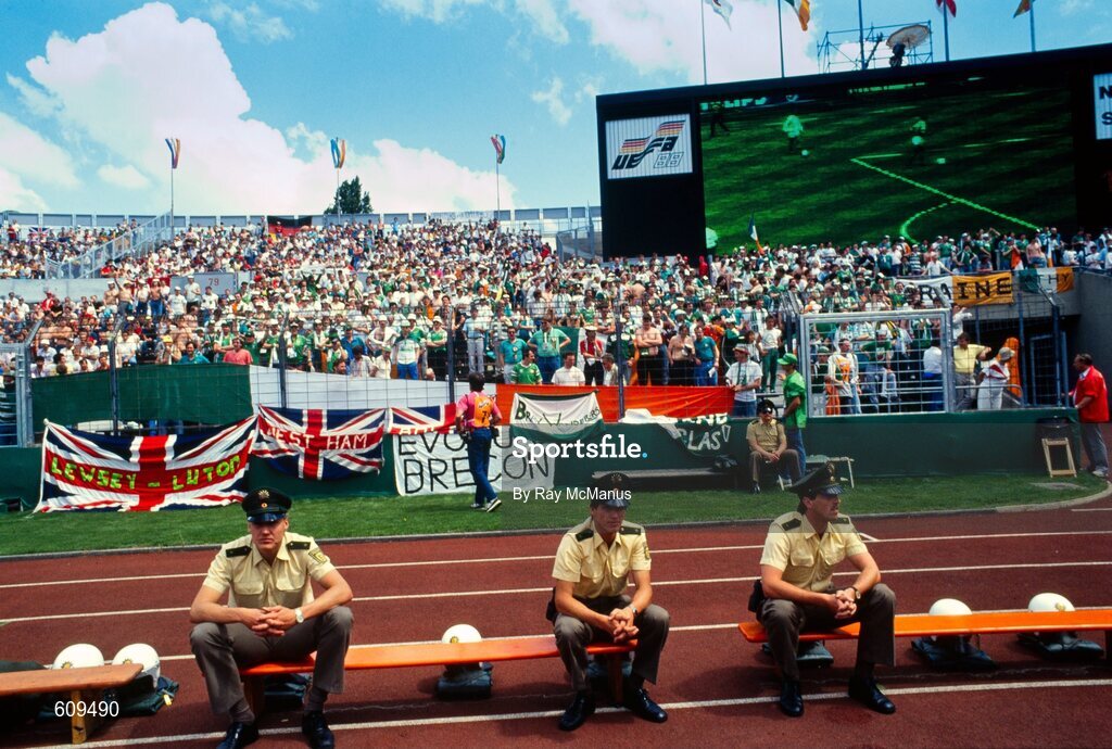 12 June 1988; A general view of Republic of Ireland supporters during the UEFA European Football Championship Finals Group B match between England and Republic of Ireland at Neckarstadion in Stuttgart, Germany. Photo by Ray McManus/Sportsfile