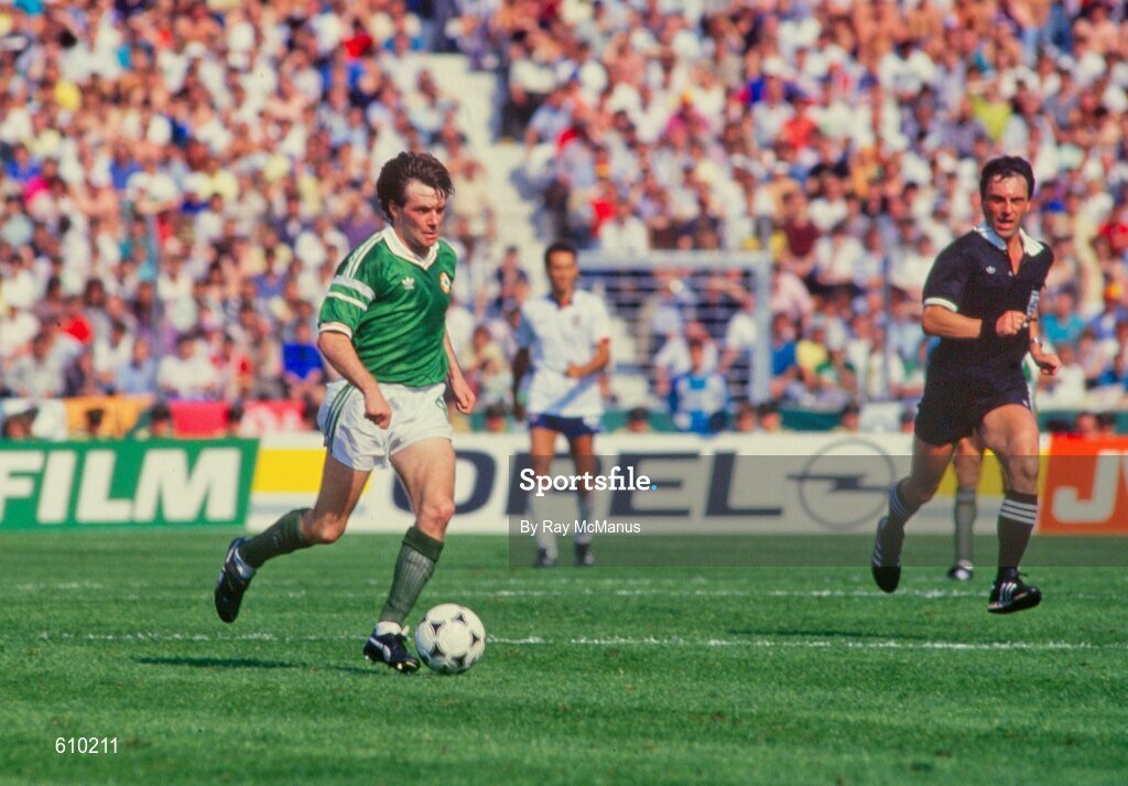 12 June 1988; Ray Houghton of Republic of Ireland during the UEFA European Football Championship Finals Group B match between England and Republic of Ireland at Neckarstadion in Stuttgart, Germany. Photo by Ray McManus/Sportsfile