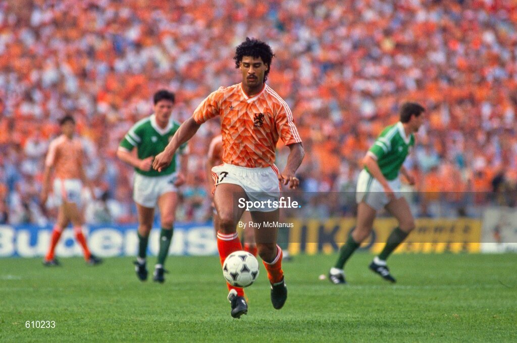18 June 1988; Frank Rijkaard of Netherlands during the UEFA European Football Championship Finals Group B match between Republic of Ireland and Netherlands at Parkstadion in Gelsenkirchen, Germany. Photo by Ray McManus/Sportsfile