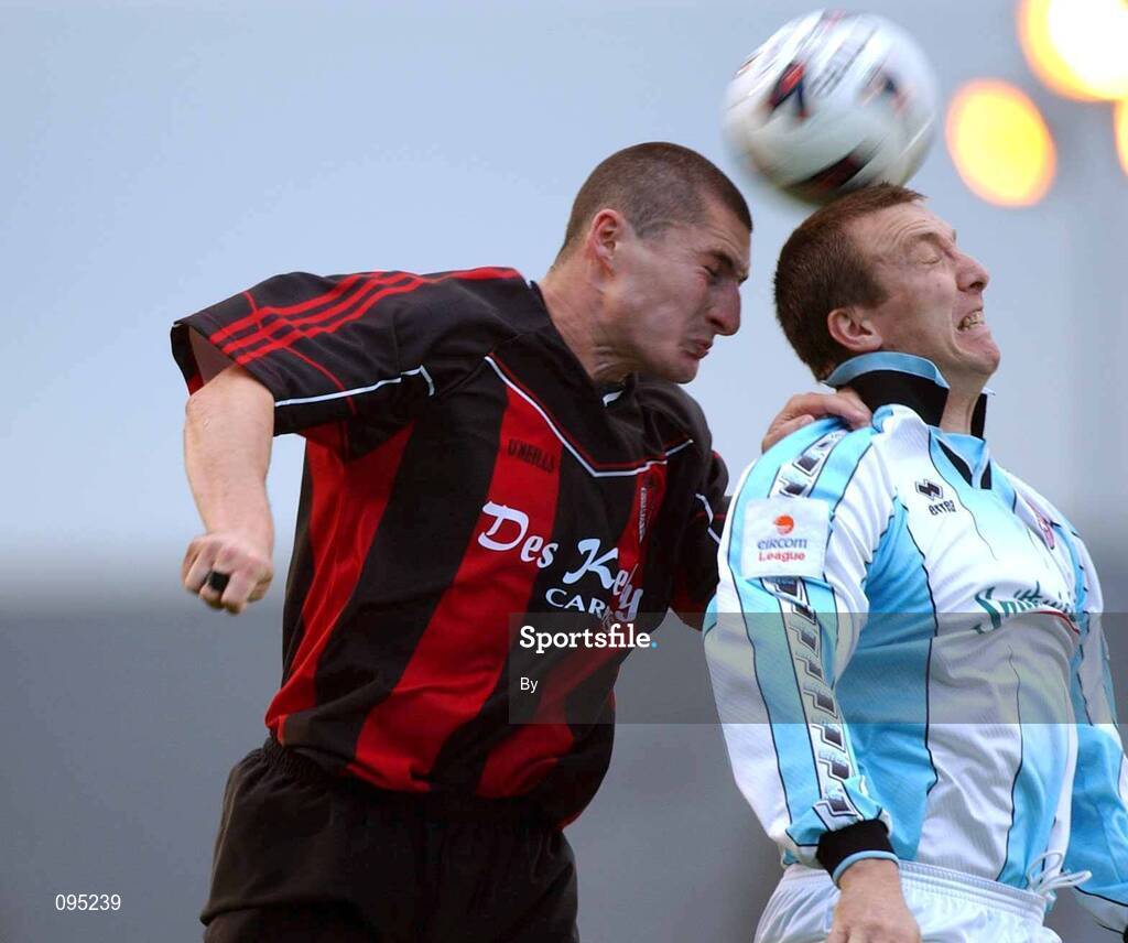 19 July 2002; Colin Hawkins, Bohemians, in action against Liam Coyle, Derry City. Bohemians v Derry City, eircom League, Premier Division, Dalymount Park, Dublin. Soccer. Picture credit; David Maher / SPORTSFILE *EDI*