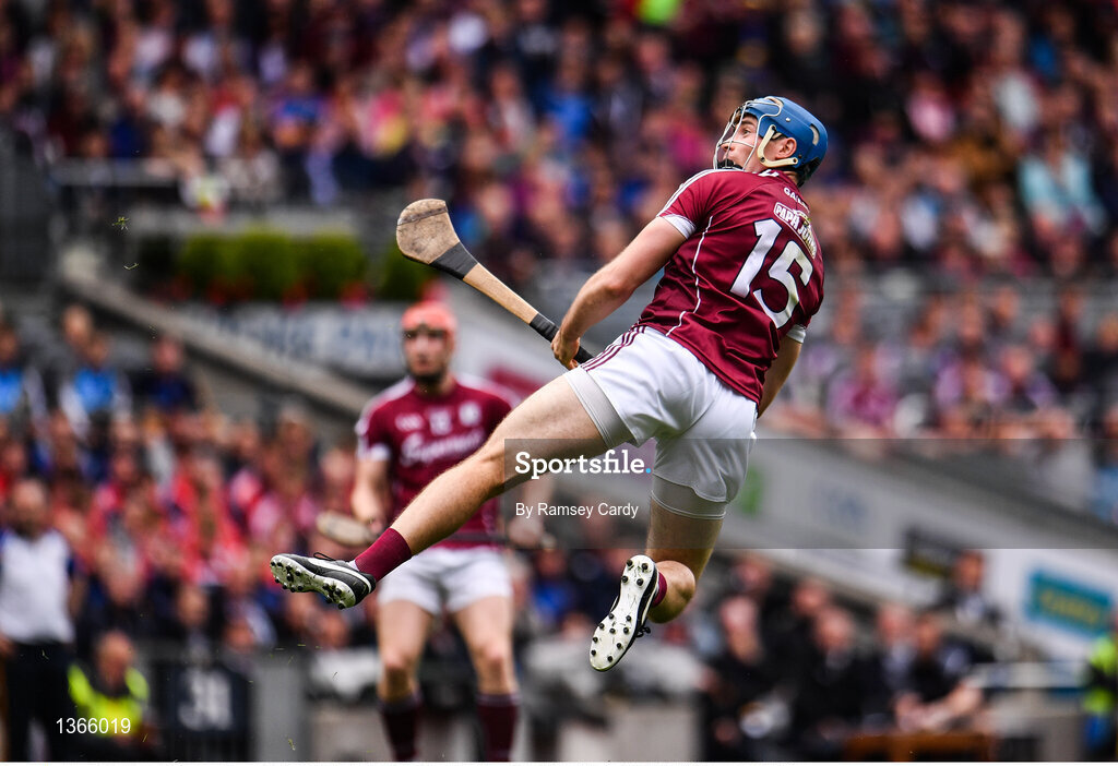 6 August 2017; Conor Cooney of Galway watches his shot go over the bar during the GAA Hurling All-Ireland Senior Championship Semi-Final match between Galway and Tipperary at Croke Park in Dublin. Photo by Ramsey Cardy/Sportsfile