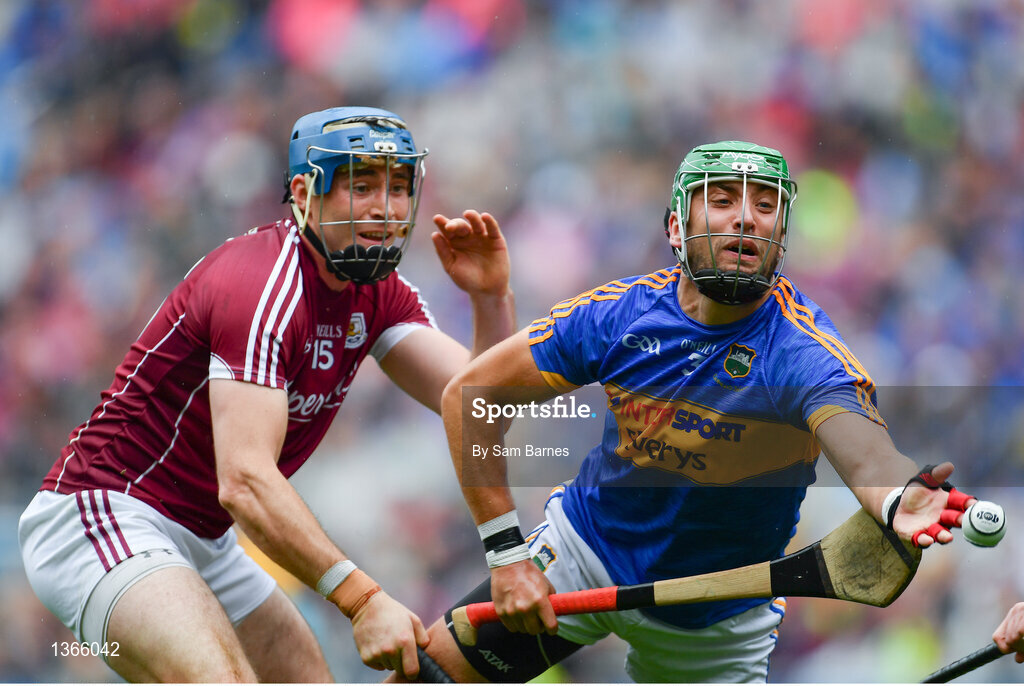 6 August 2017; James Barry of Tipperary in action against Conor Cooney of Galway  during the GAA Hurling All-Ireland Senior Championship Semi-Final match between Galway and Tipperary at Croke Park in Dublin. Photo by Sam Barnes/Sportsfile